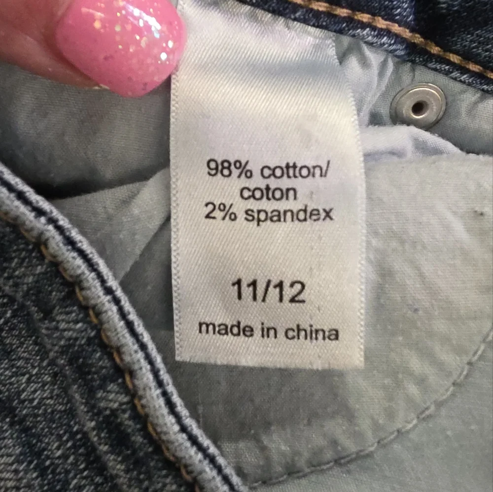 Distressed Denim Shorts Star Patch Raw Hem Blue Womens 11/12 Mid Rise Cutoff - Picture 6 of 10